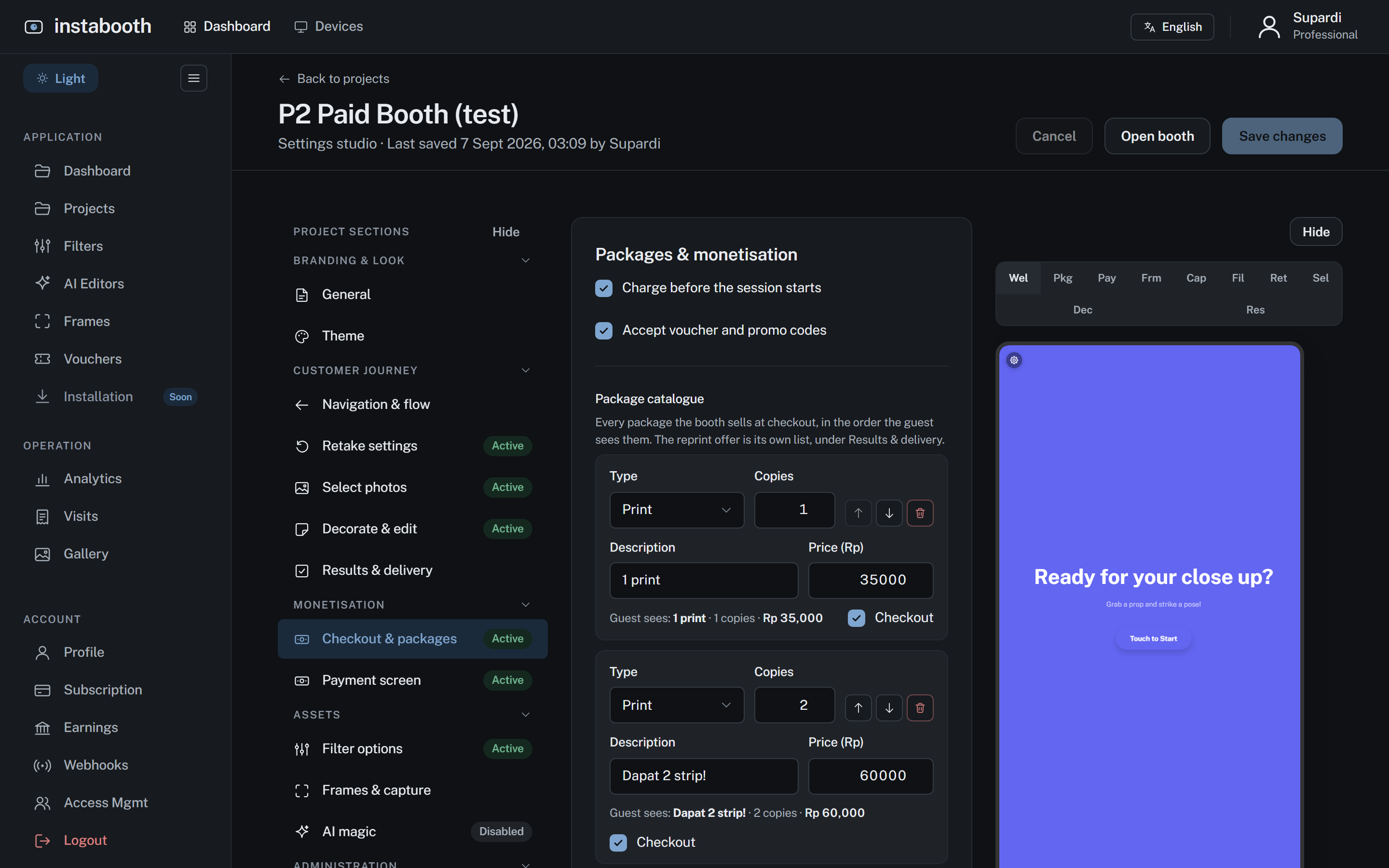 The project editor, with the real booth previewed beside the settings.